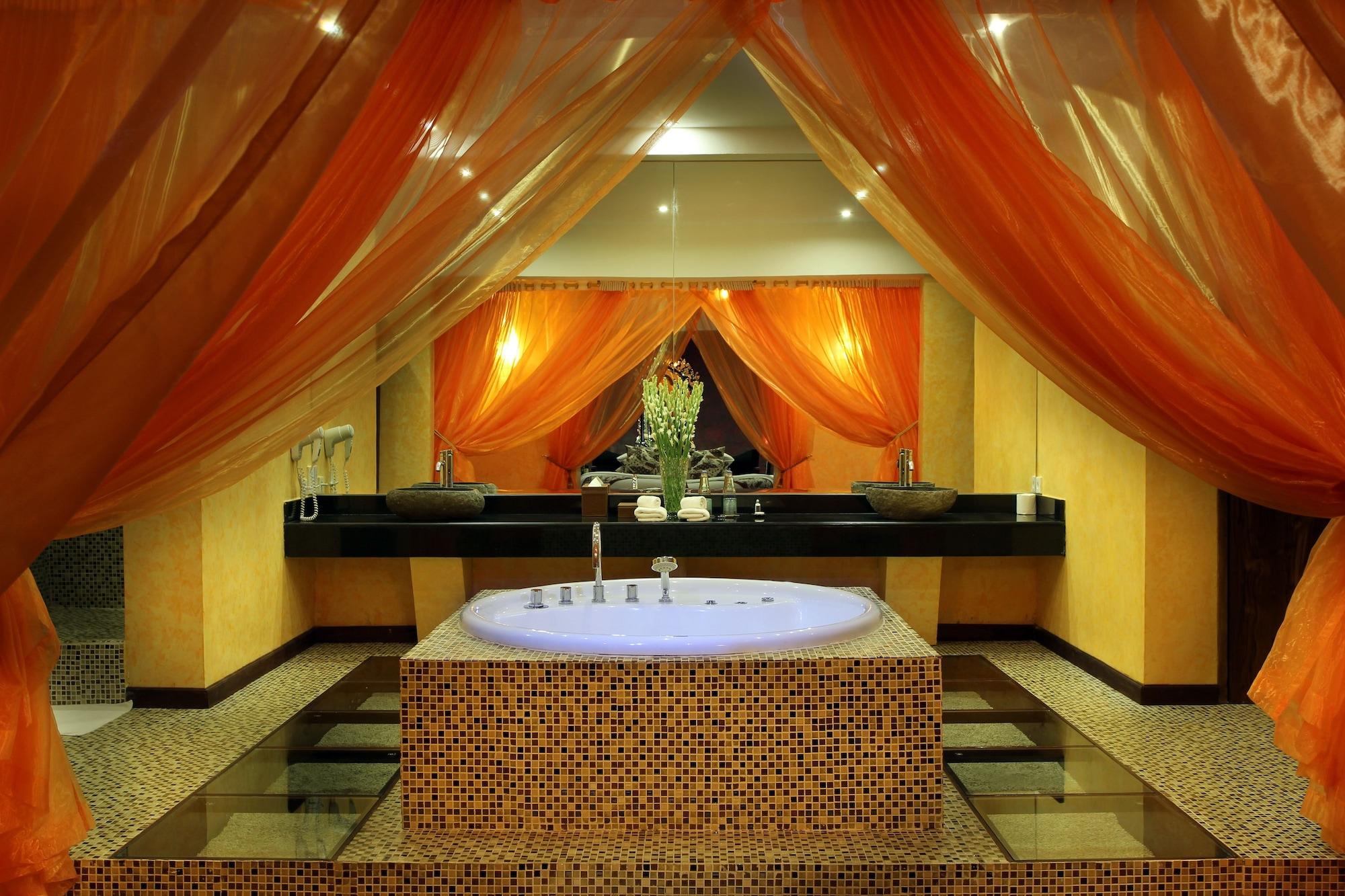 Kupu Kupu Jimbaran Beach Club & Spa By Loccitane Eksteriør billede